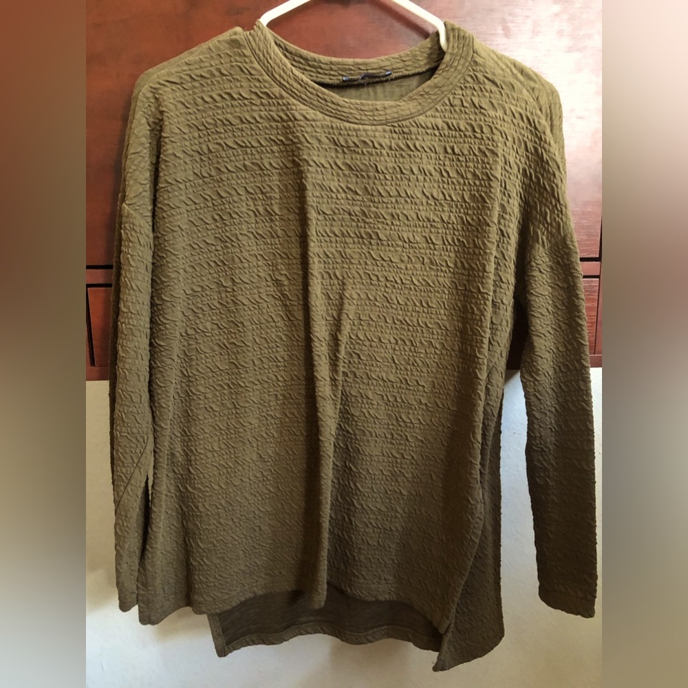 Zara Military green long sleeve texture top